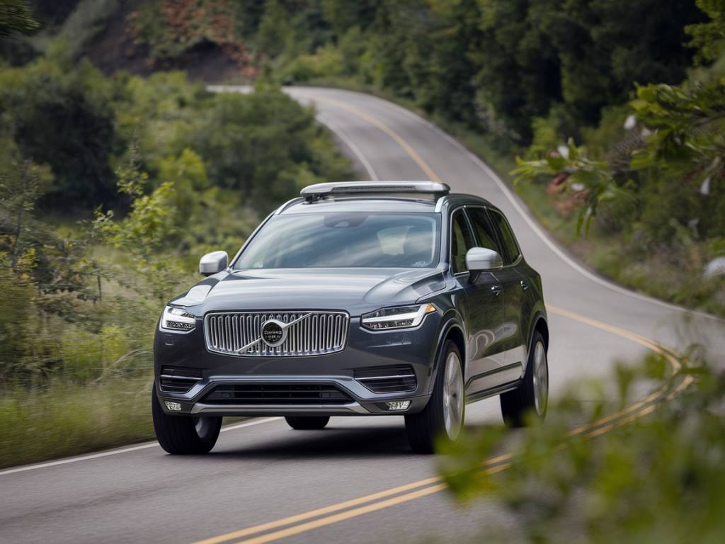 Volvo XC90 hybride : performances, autonomie et avantages du SUV rechargeable